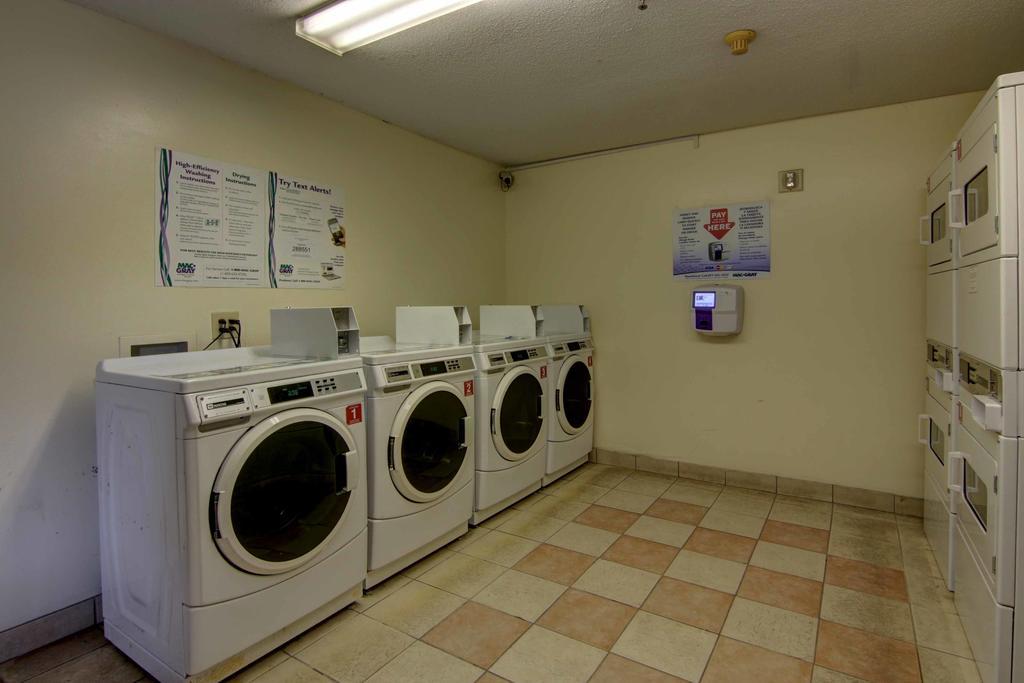 Sun Suites Of Jacksonville Zewnętrze zdjęcie